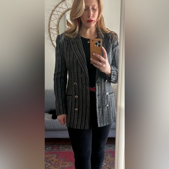 Vintage Pinstriped Blazer - Picture 10 of 10